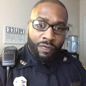 Meet your Posher, Tavon